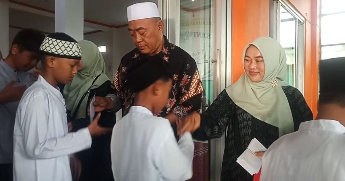 Ramadhan Berbagi,  Kades Cicadas Santuni 250 Anak Yatim