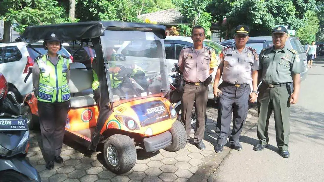 Kapolsek Dramaga Pimpin Pengamanan Wisuda Mahasiswa IPB