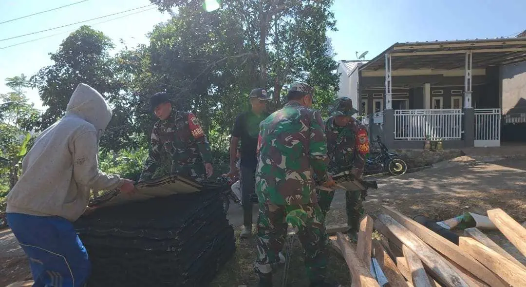 Satgas TMMD ke-125 Bangun Harapan, Pustu Cisireum Siap Wajah Baru untuk Warga!