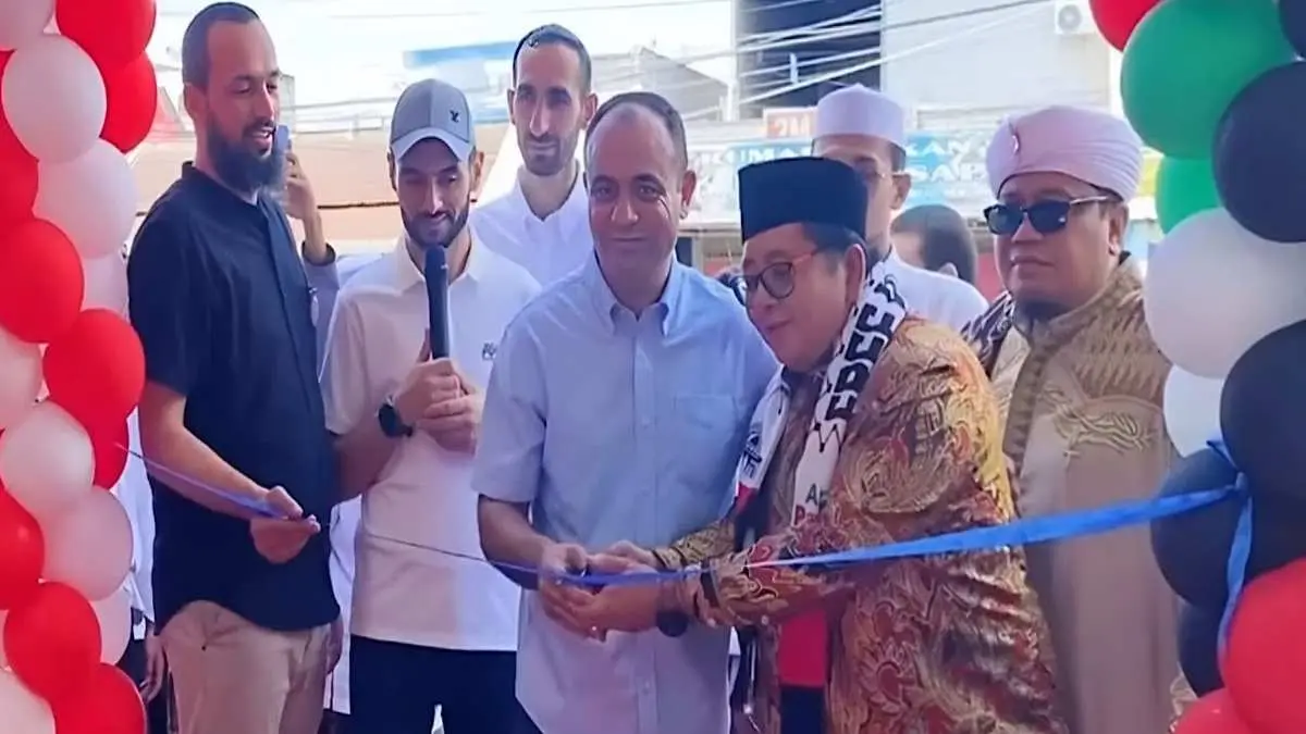 Ricky Kurniawan Dukung Investasi Kemanusiaan di Bengkel Shaban Motor