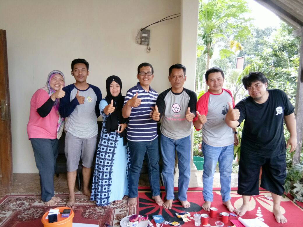 Kelurga Besar Alumni SMP PGRI 214 Palasari Bogor Adakan Rapat Persiapan Temu Kangen