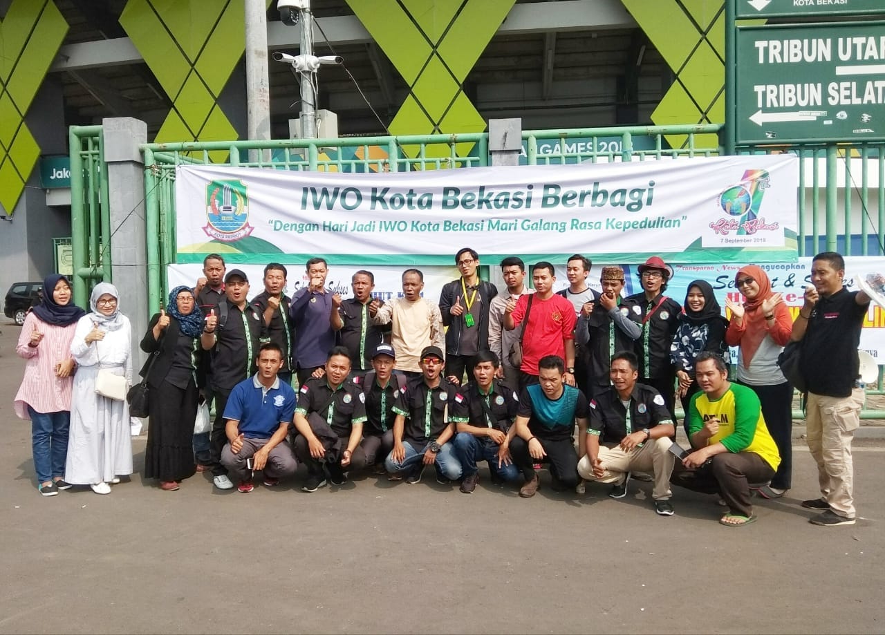 HUT IWO Kota Bekasi, Helat Pengobatan Gratis dan SIM Keliling di Area CFD