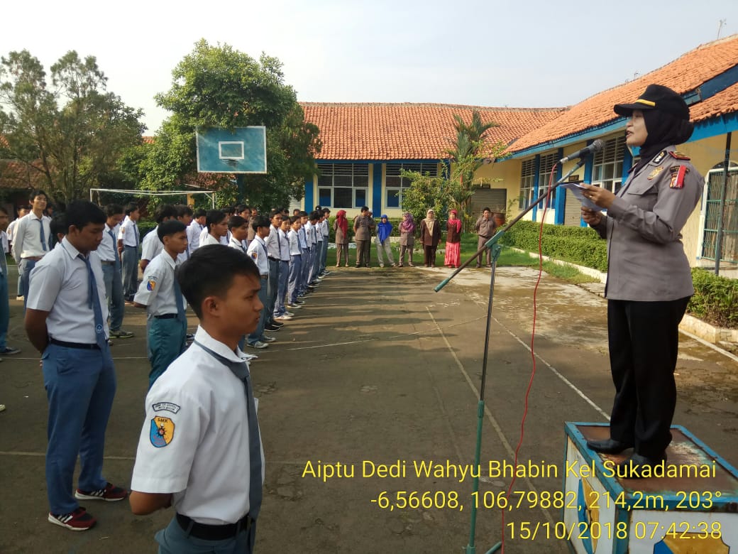 PJU Polsek Tanah Sareal Berikan Penyuluhan Kepada 450 Pelajar SMKN 1 Bogor