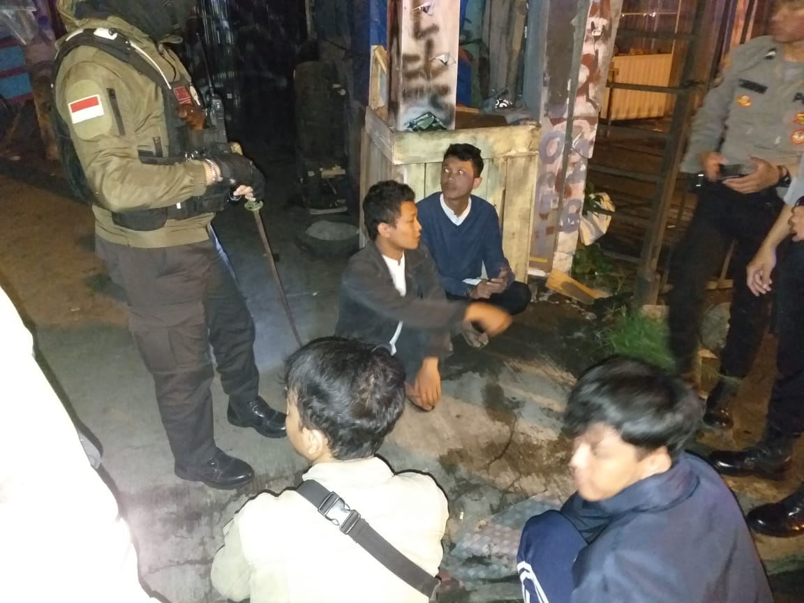 Patroli Skala Besar KKYD Gabungan TNI-Polri Kota Bogor, 2 Orang Pelaku Diringkus Bawa Senjata Tajam