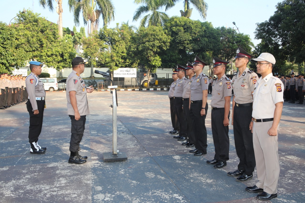 Upacara Korps Raport Kenaikan Pangkat Anggota Polri dan ASN Polres Bogor
