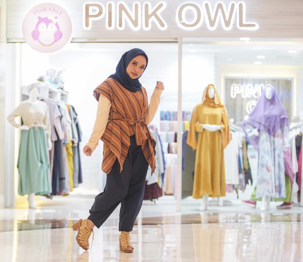 Produk Pink Owl Busana Muslim Unik Hadir di Cibinong City Mall