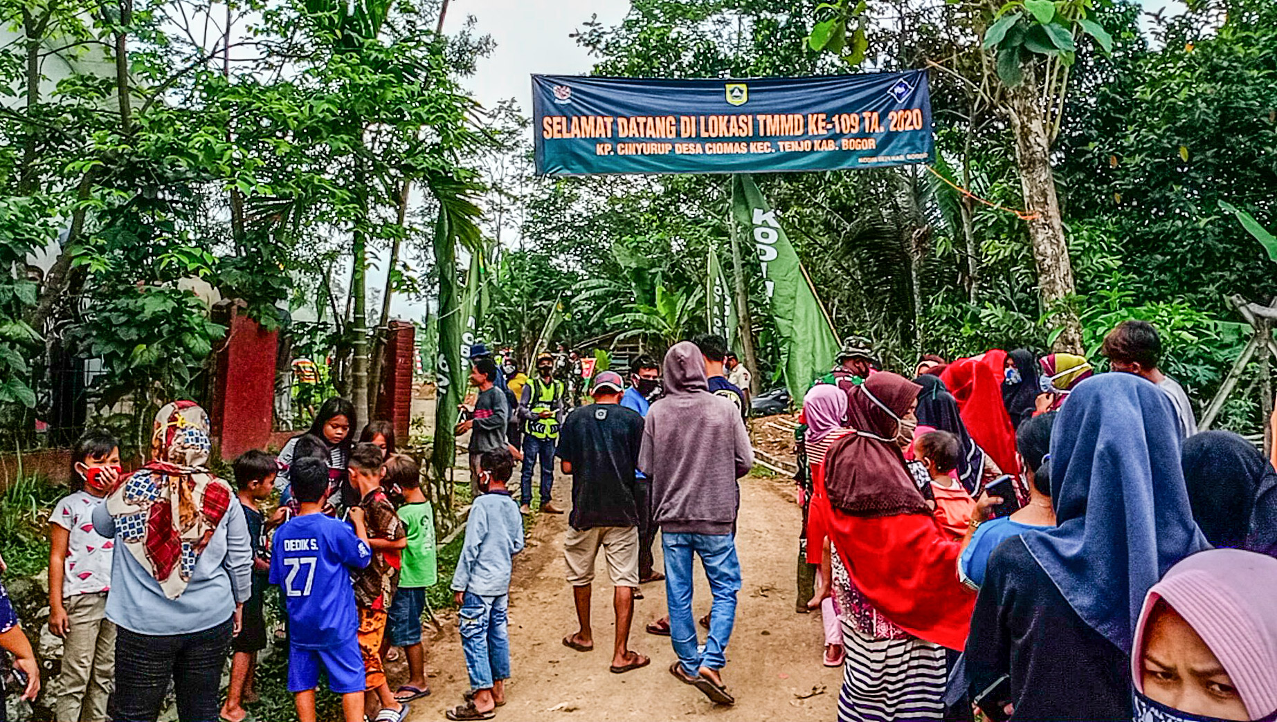 Kemanunggalan TNI Bangkitkan Secercah Harapan Masyarakat di Desa Terpelosok