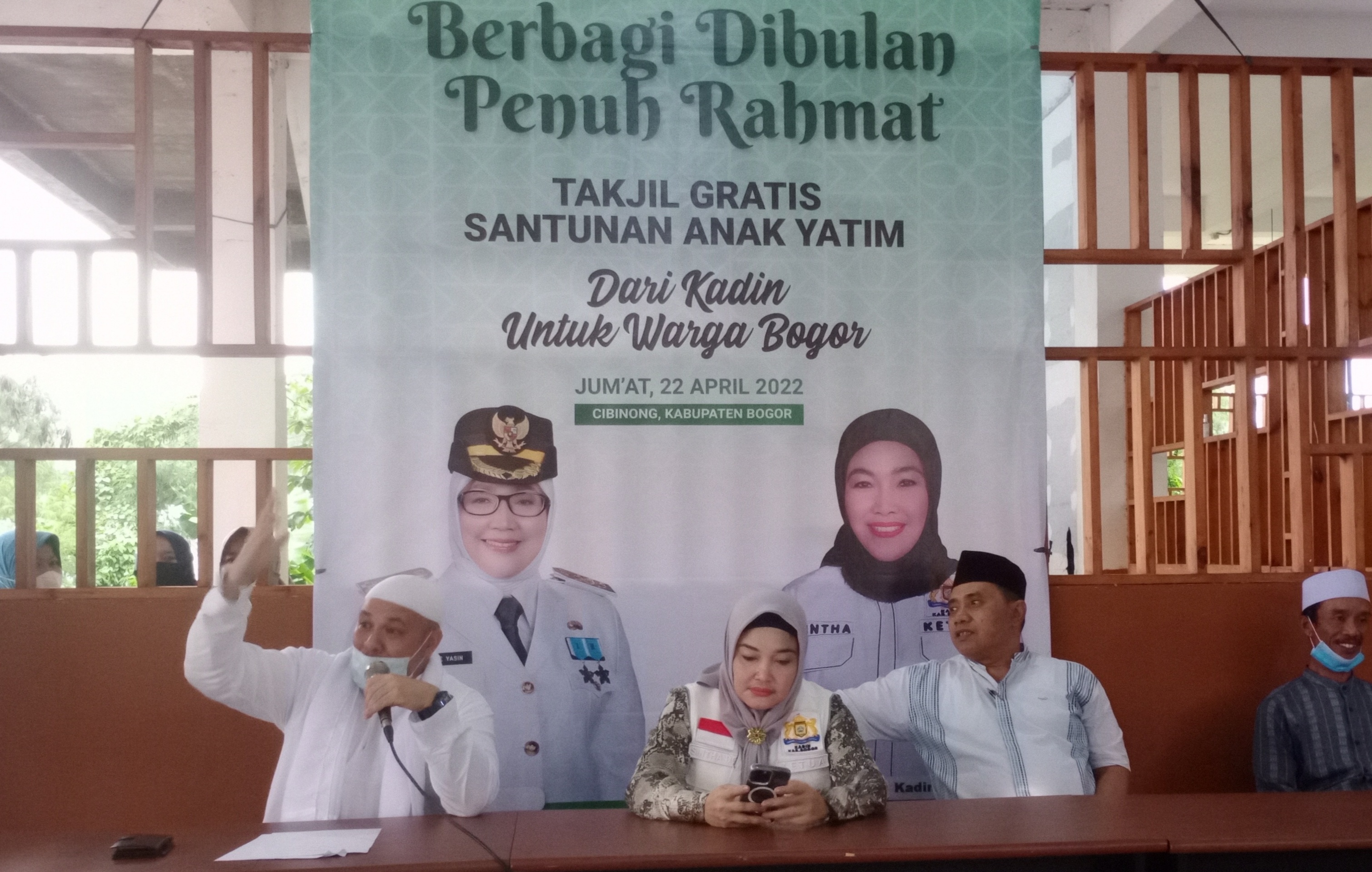 Ramadhan 1443 H, Kadin Kabupaten Bogor Santuni Anak Yatim dan Berbagi Takjil Gratis